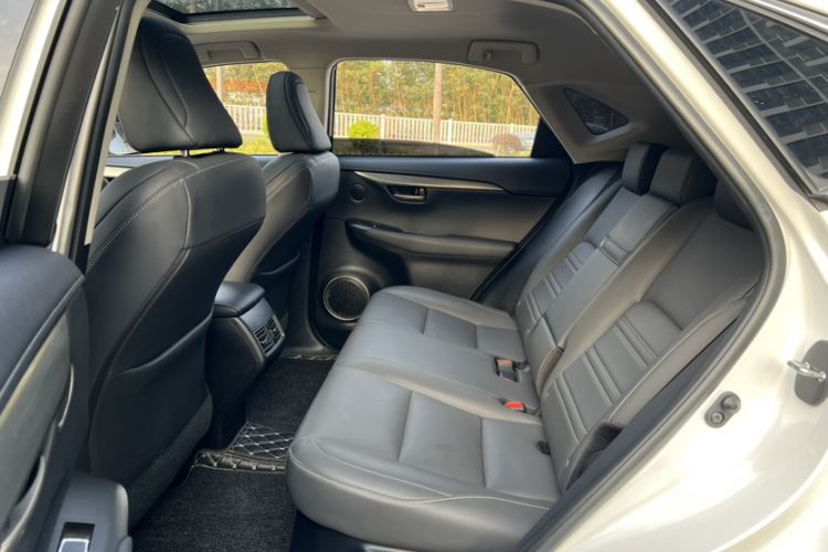Used Lexus NX 2020 300h Front-Drive FENGSHANG Version China VI Standard Interior 7