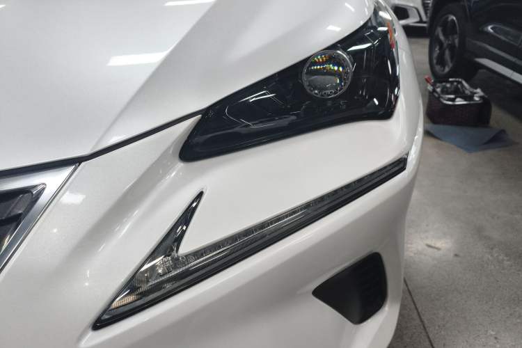 Used Lexus NX 2020 200 All-Wheel Drive Fēngshàng Version China VI Standard Left Front Headlight