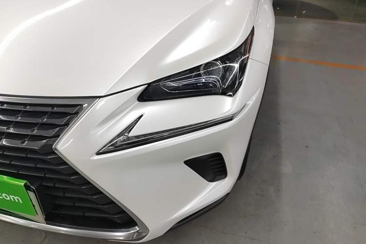 Used Lexus NX 2020 200 Front-Wheel Drive Vmotion Edition China VI Standard Left Front Headlight