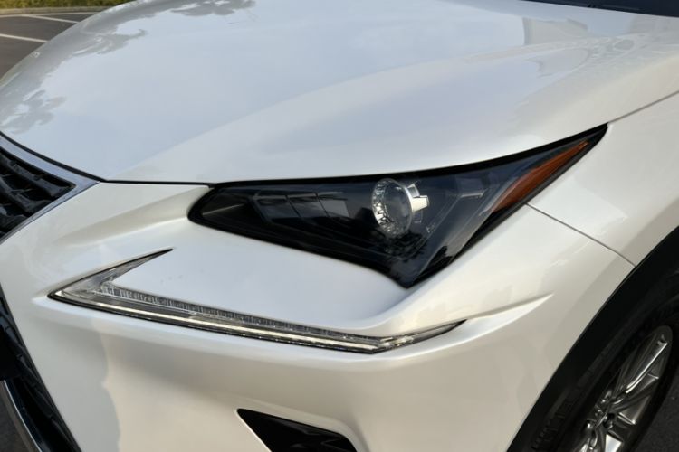 Used Lexus NX 2020 300h Front-Drive FENGSHANG Version China VI Standard Left Front Headlight