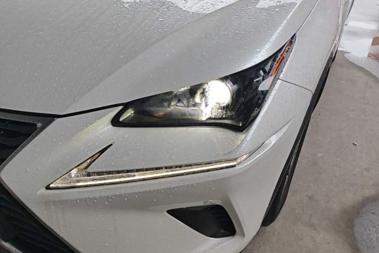 Used Lexus NX 2020 200 All-Wheel Drive Fēngshàng Version China VI Standard Left Front Headlight