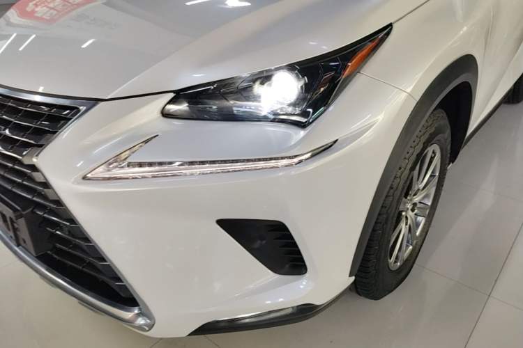 Used Lexus NX 2020 300h Front-Drive FENGSHANG Version China VI Standard Left Front Headlight