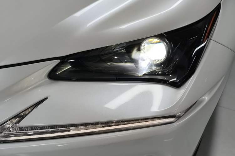 Used Lexus NX 2020 200 Front-Wheel Drive Freeline Edition China VI Standard Left Front Headlight
