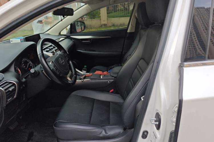 Used Lexus NX 2020 200 Front-Wheel Drive Vmotion Edition China VI Standard Left Front Seat