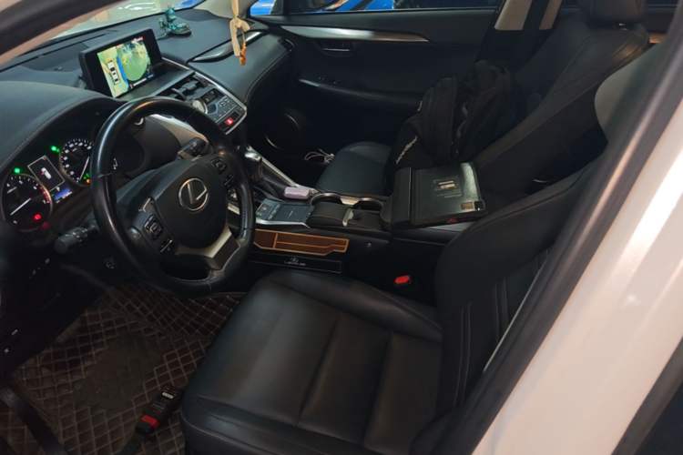 Used Lexus NX 2020 200 All-Wheel Drive Fēngshàng Version China VI Standard Left Front Seat