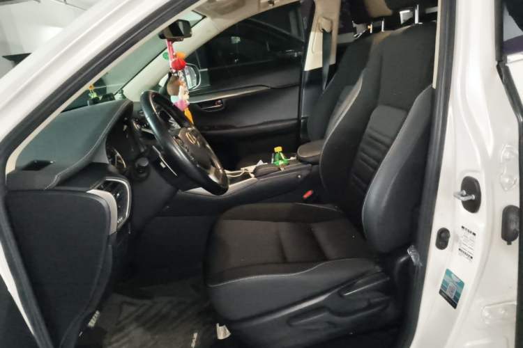 Used Lexus NX 2020 200 Front-Wheel Drive Freeline Edition China VI Standard Left Front Seat