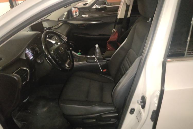 Used Lexus NX 2020 200 Front-Wheel Drive Freeline Edition China VI Standard Left Front Seat