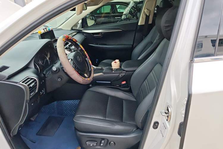 Used Lexus NX 2020 300h Front-Drive FENGSHANG Version China VI Standard Left Front Seat