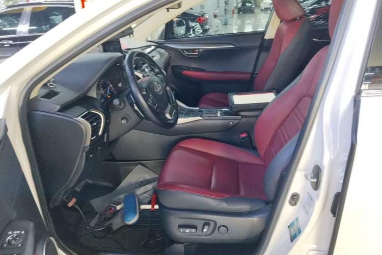 Used Lexus NX 2020 300h Front-Drive FENGSHANG Version China VI Standard Left Front Seat
