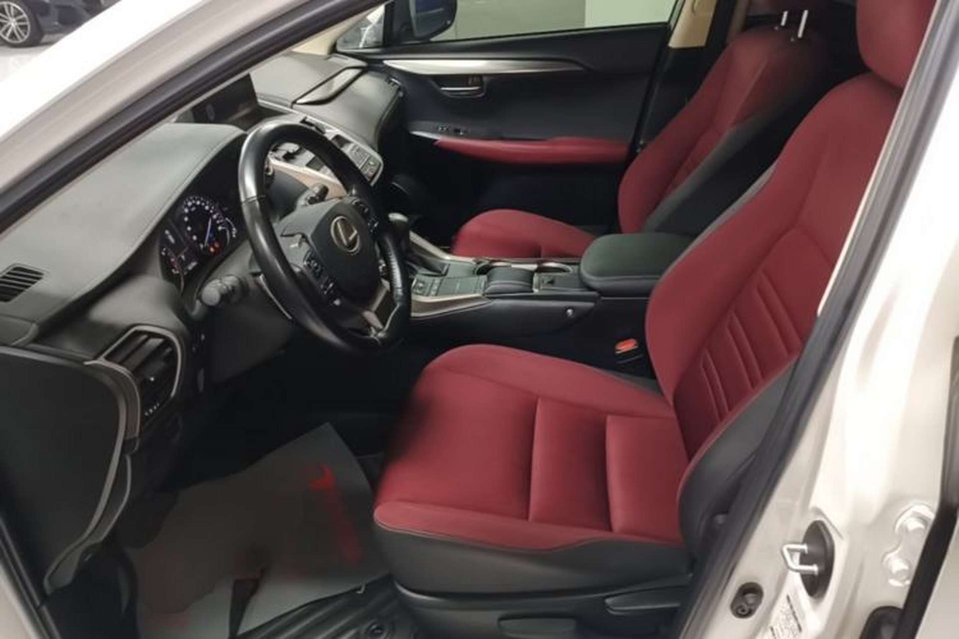 Used Lexus NX 2020 200 Front-Wheel Drive Freeline Edition China VI Standard Left Front Seat