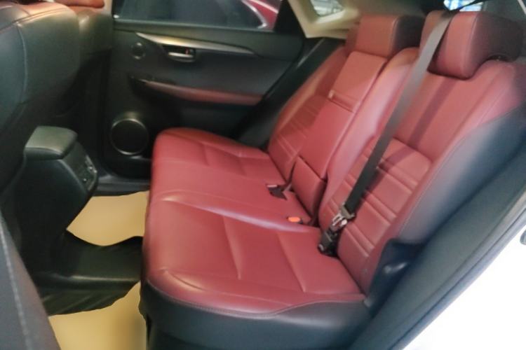 Used Lexus NX 2020 200 Front-Wheel Drive Vmotion Edition China VI Standard Left Rear Seat