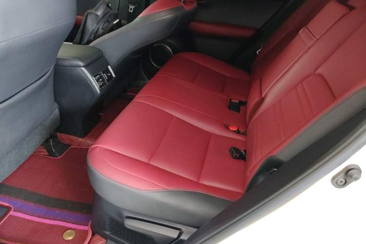 Used Lexus NX 2020 200 All-Wheel Drive Fēngshàng Version China VI Standard Left Rear Seat