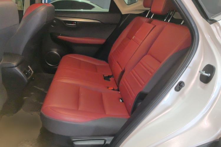 Used Lexus NX 2020 200 All-Wheel Drive Fēngshàng Version China VI Standard Left Rear Seat