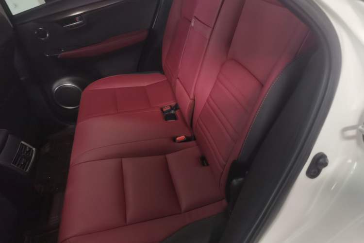 Used Lexus NX 2020 200 Front-Wheel Drive Vmotion Edition China VI Standard Left Rear Seat