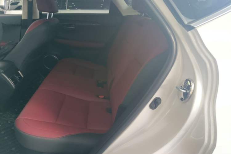 Used Lexus NX 2020 200 All-Wheel Drive Fēngshàng Version China VI Standard Left Rear Seat