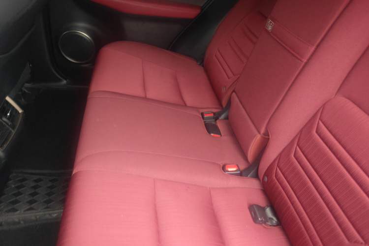 Used Lexus NX 2020 200 Front-Wheel Drive Freeline Edition China VI Standard Left Rear Seat