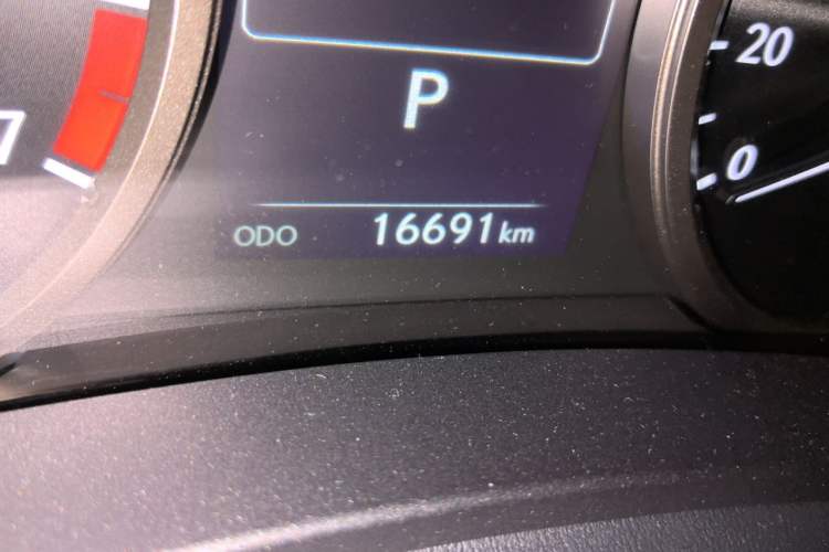 Used Lexus NX 2020 200 All-Wheel Drive Fēngshàng Version China VI Standard Odometer Close Up