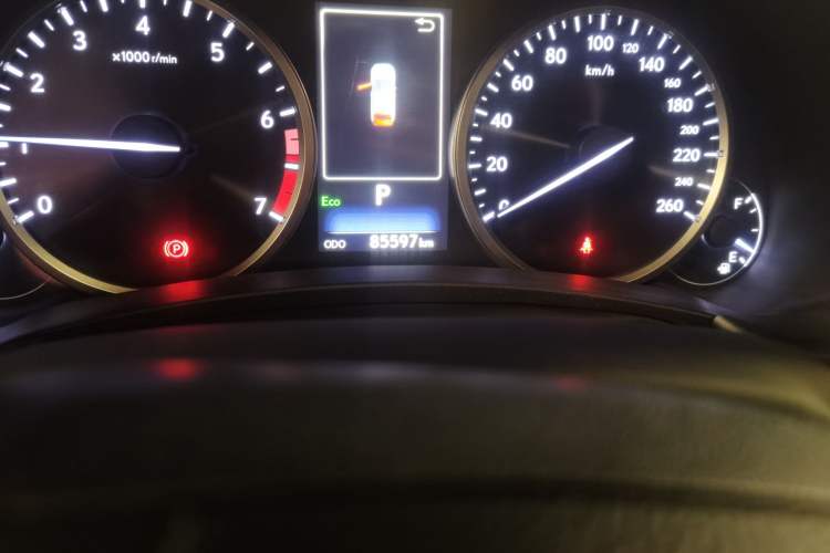 Used Lexus NX 2020 200 Front-Wheel Drive Vmotion Edition China VI Standard Odometer Close Up