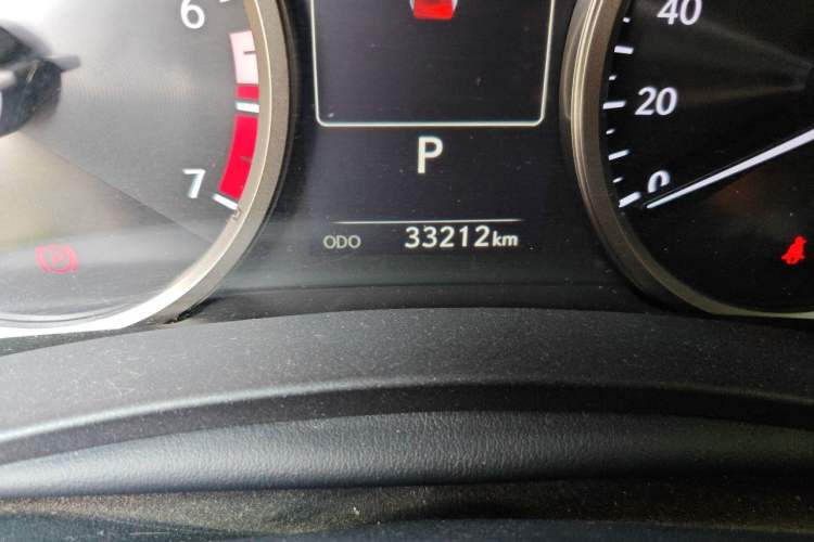 Used Lexus NX 2020 200 Front-Wheel Drive Freeline Edition China VI Standard Odometer Close Up