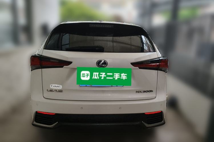 Used Lexus NX 2020 300h Front-Drive FENGSHANG Version China VI Standard Rear
