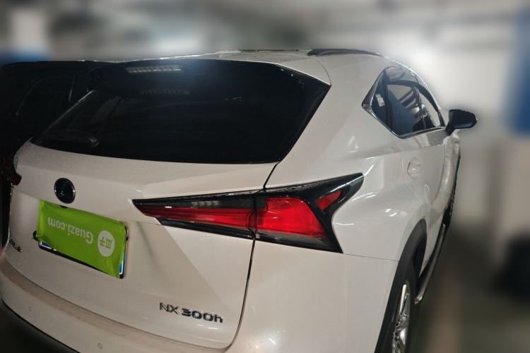 Used Lexus NX 2020 300h Front-Drive FENGSHANG Version China V Standard Rear Right 45 Deg