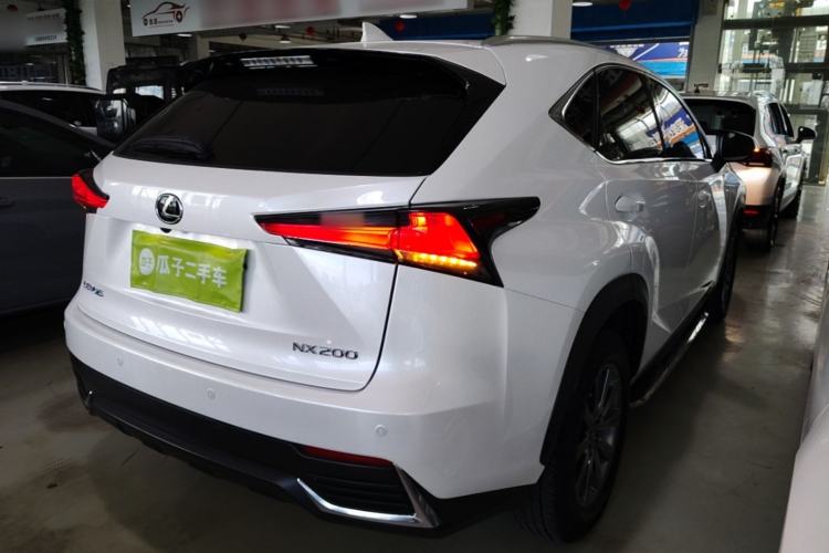 Used Lexus NX 2020 200 All-Wheel Drive Fēngshàng Version China VI Standard Rear Right 45 Deg
