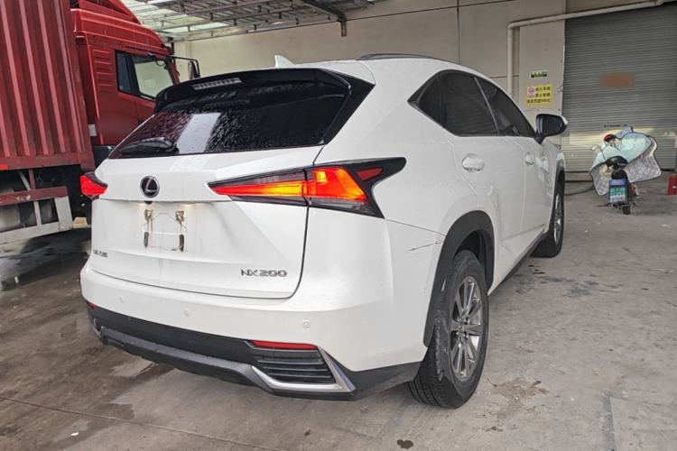 Used Lexus NX 2020 200 All-Wheel Drive Fēngshàng Version China VI Standard Rear Right 45 Deg