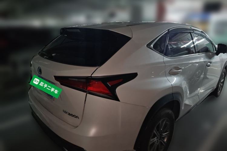 Used Lexus NX 2020 200 Front-Wheel Drive Vmotion Edition China VI Standard Rear Right 45 Deg