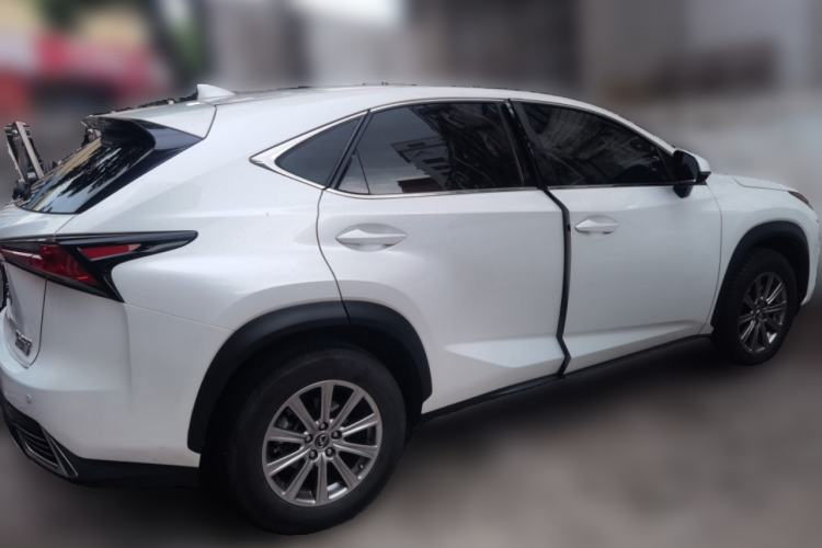 Used Lexus NX 2020 200 Front-Wheel Drive Vmotion Edition China VI Standard Rear Right 45 Deg