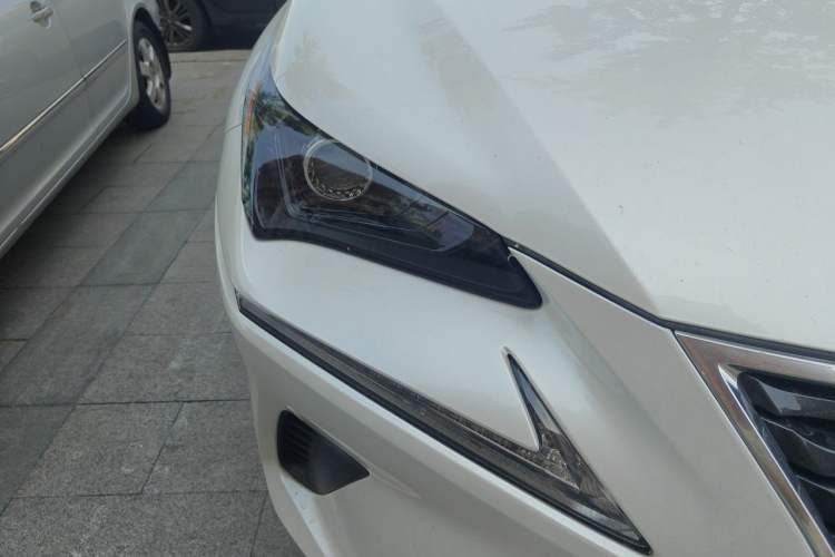 Used Lexus NX 2020 200 All-Wheel Drive Fēngshàng Version China VI Standard Right Front Headlight