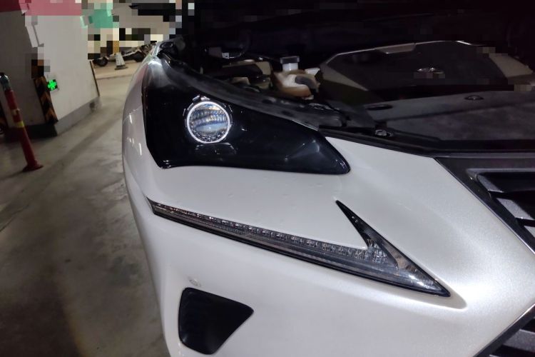 Used Lexus NX 2020 200 Front-Wheel Drive Vmotion Edition China VI Standard Right Front Headlight