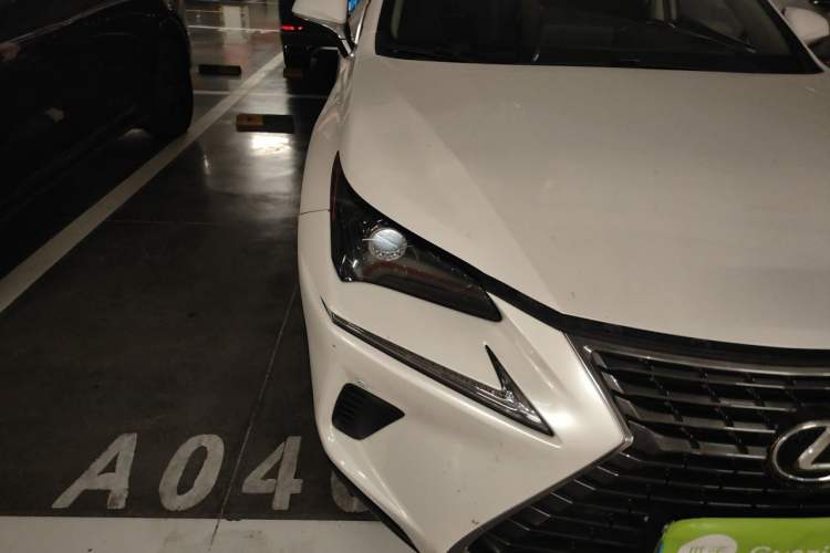 Used Lexus NX 2020 200 Front-Wheel Drive Freeline Edition China VI Standard Right Front Headlight
