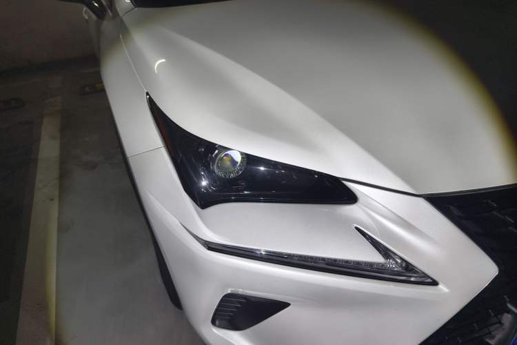 Used Lexus NX 2020 200 Front-Wheel Drive Freeline Edition China VI Standard Right Front Headlight