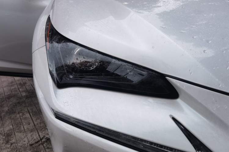 Used Lexus NX 2020 200 Front-Wheel Drive Vmotion Edition China VI Standard Right Front Headlight