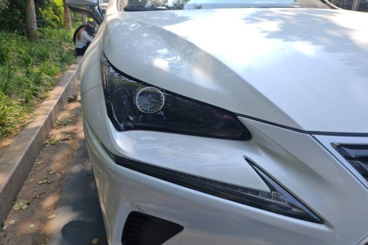 Used Lexus NX 2020 200 Front-Wheel Drive Freeline Edition China VI Standard Right Front Headlight