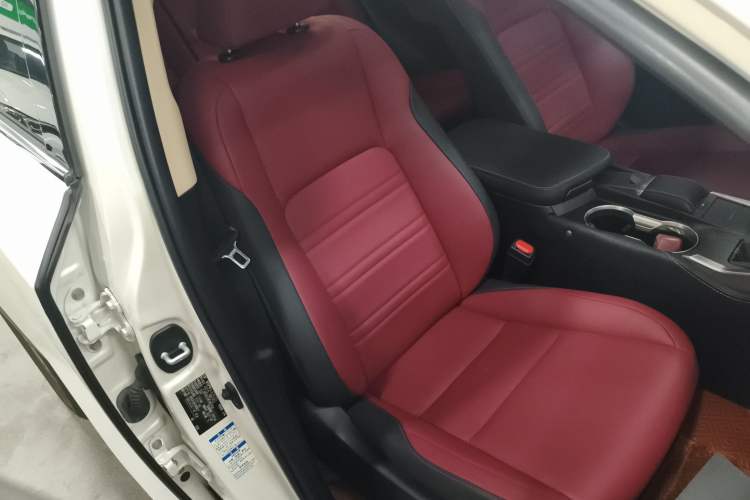 Used Lexus NX 2020 200 All-Wheel Drive Fēngshàng Version China VI Standard Right Front Seat