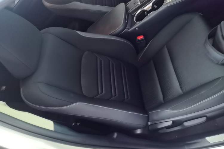 Used Lexus NX 2020 200 Front-Wheel Drive Freeline Edition China VI Standard Right Front Seat
