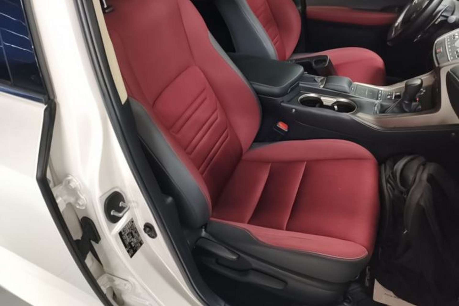 Used Lexus NX 2020 200 Front-Wheel Drive Freeline Edition China VI Standard Right Front Seat