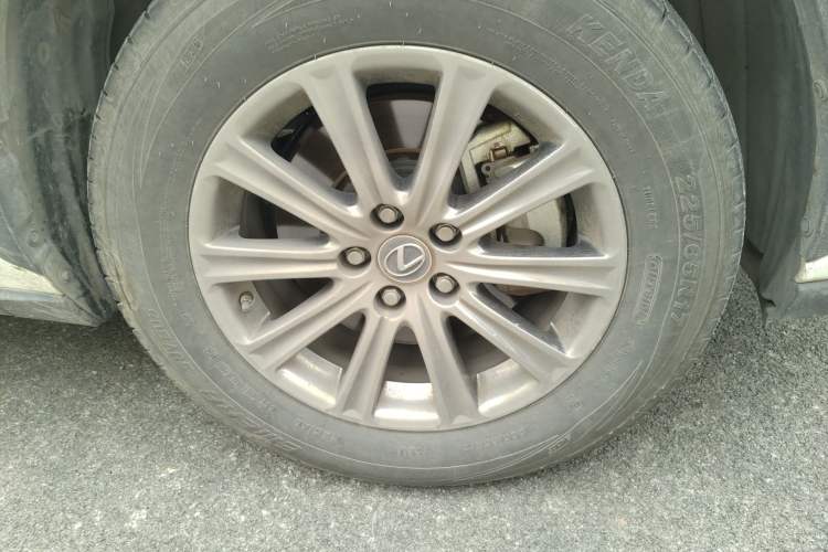 Used Lexus NX 2020 200 Front-Wheel Drive Freeline Edition China VI Standard Right Front Wheel Hub