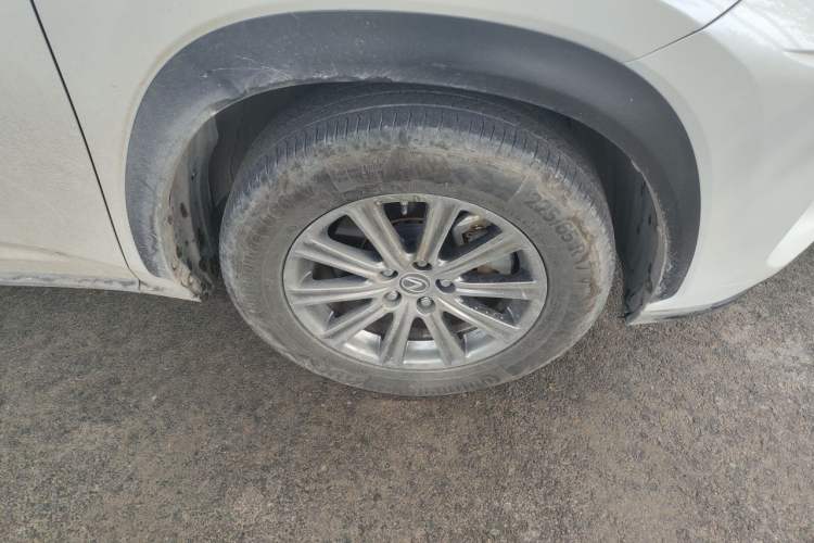 Used Lexus NX 2020 200 All-Wheel Drive Fēngshàng Version China VI Standard Right Front Wheel Hub
