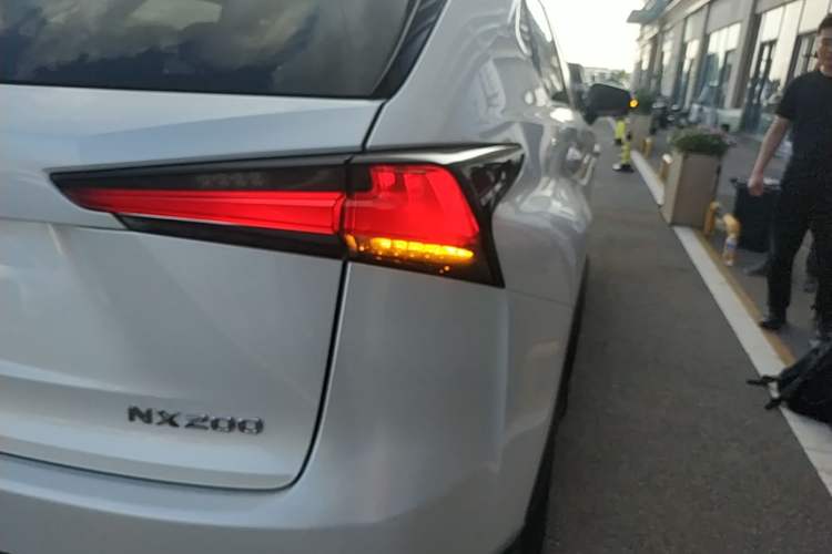 Used Lexus NX 2020 200 All-Wheel Drive Fēngshàng Version China VI Standard Right Rear Taillight