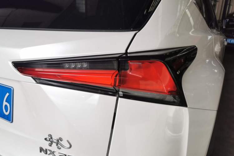 Used Lexus NX 2020 200 Front-Wheel Drive Freeline Edition China VI Standard Right Rear Taillight