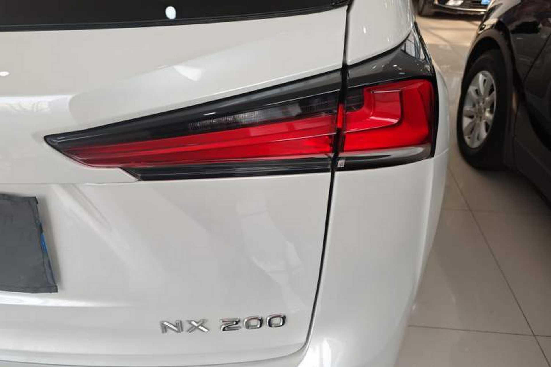 Used Lexus NX 2020 200 All-Wheel Drive Fēngshàng Version China VI Standard Right Rear Taillight