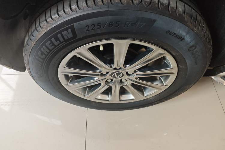 Used Lexus NX 2020 200 All-Wheel Drive Fēngshàng Version China VI Standard Right Rear Wheel Hub