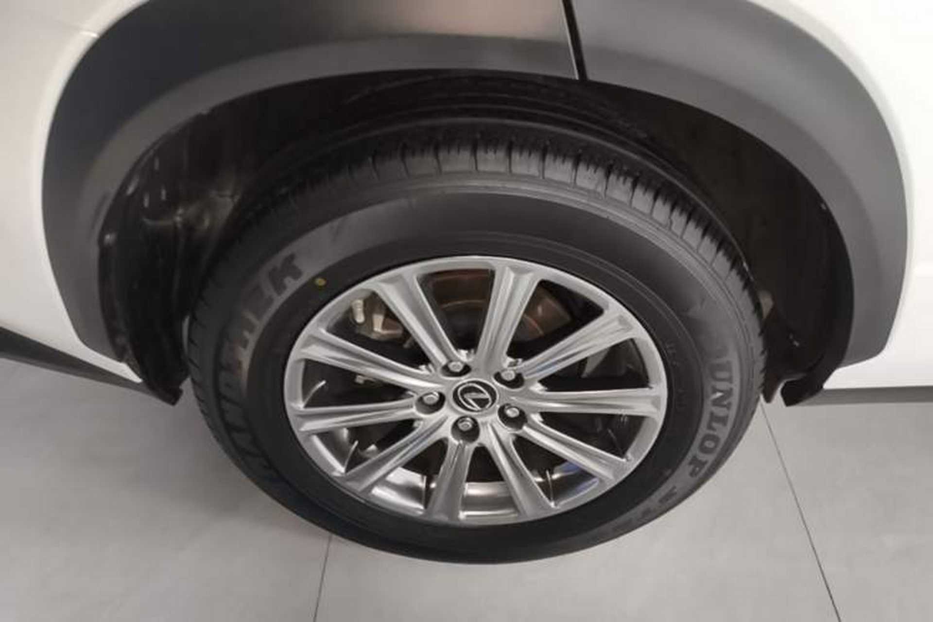 Used Lexus NX 2020 200 Front-Wheel Drive Freeline Edition China VI Standard Right Rear Wheel Hub