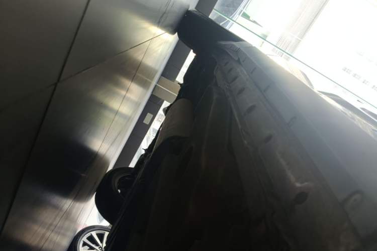 Used Lexus NX 2020 200 All-Wheel Drive Fēngshàng Version China VI Standard Right Side Sill