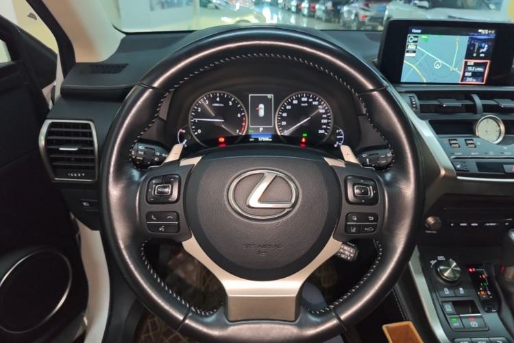 Used Lexus NX 2020 200 All-Wheel Drive Fēngshàng Version China VI Standard Steering Wheel