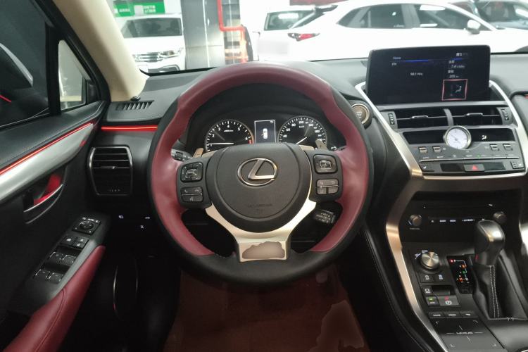 Used Lexus NX 2020 200 All-Wheel Drive Fēngshàng Version China VI Standard Steering Wheel