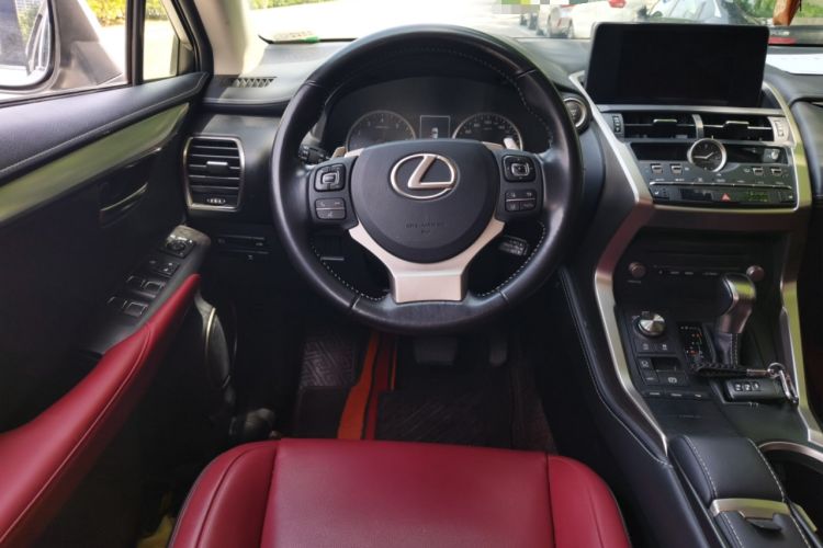 Used Lexus NX 2020 200 All-Wheel Drive Fēngshàng Version China VI Standard Steering Wheel
