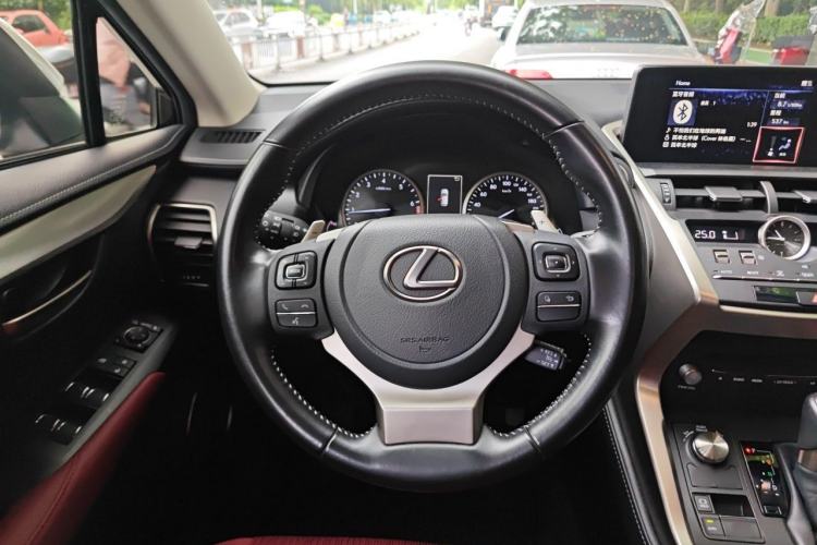 Used Lexus NX 2020 200 Front-Wheel Drive Freeline Edition China VI Standard Steering Wheel